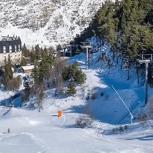 Or Blanc Hotel Espot