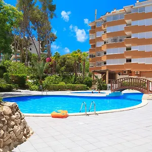 https://uhc-arquus.catalonia-hotels.com