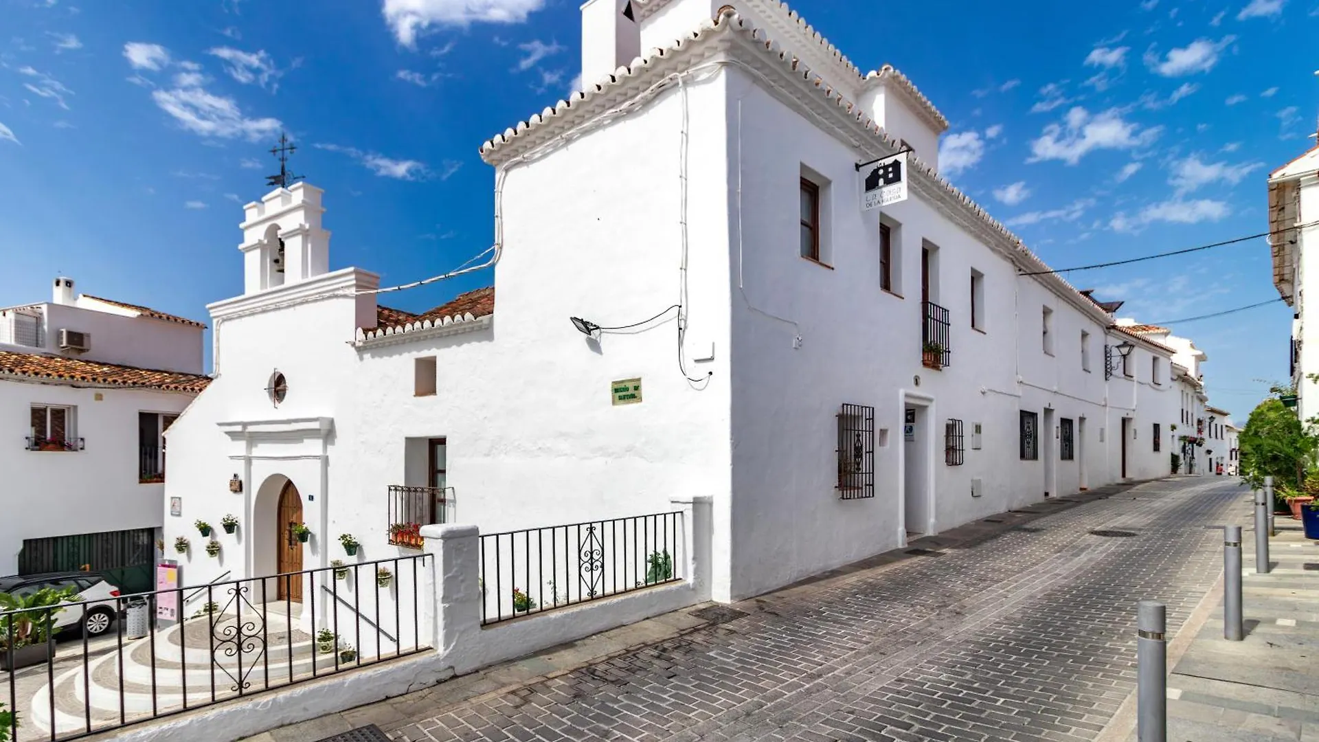 La Casa De La Iglesia Hotel Mijas Inn